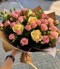 Букет цветов из:  Розы #REPLACE_PRED# Сакмара