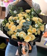 Букет цветов из:  Розы и Лизиантусы #REPLACE_PRED# Сакмара
