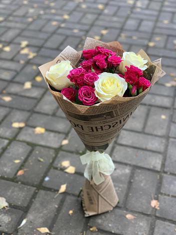 Букет цветов из: Розы в Сакмара